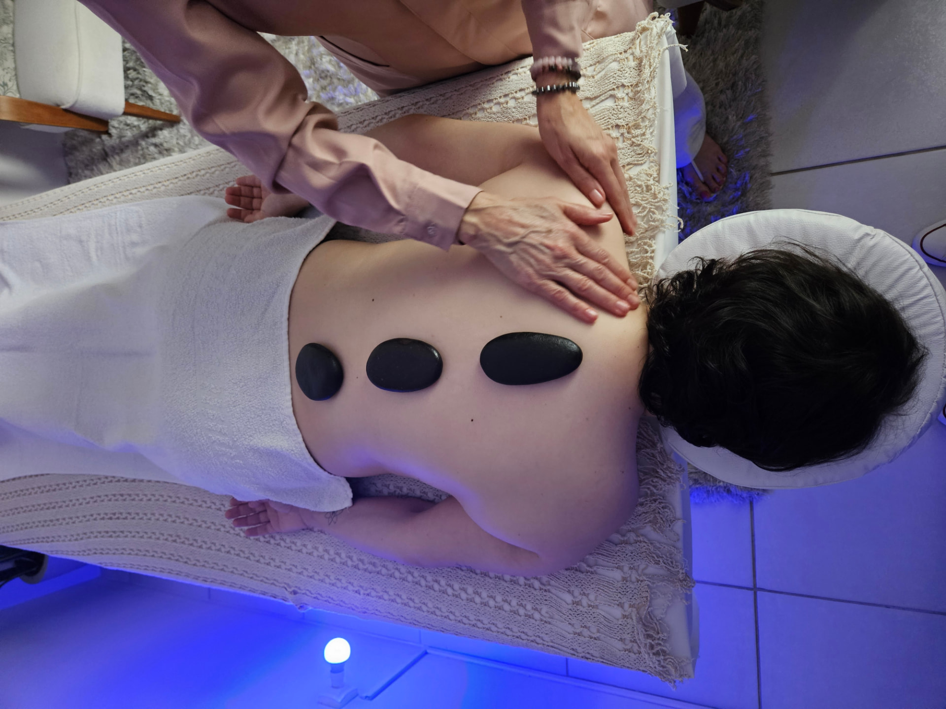 Ilustração do atendimento Massagem Relaxante para Mulher